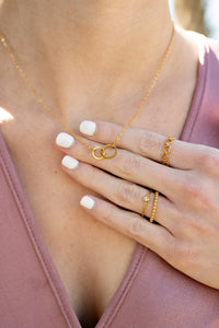 18K Gold PVD Stainless Steel Interlocked Rings Necklace-Lemons and Limes Boutique