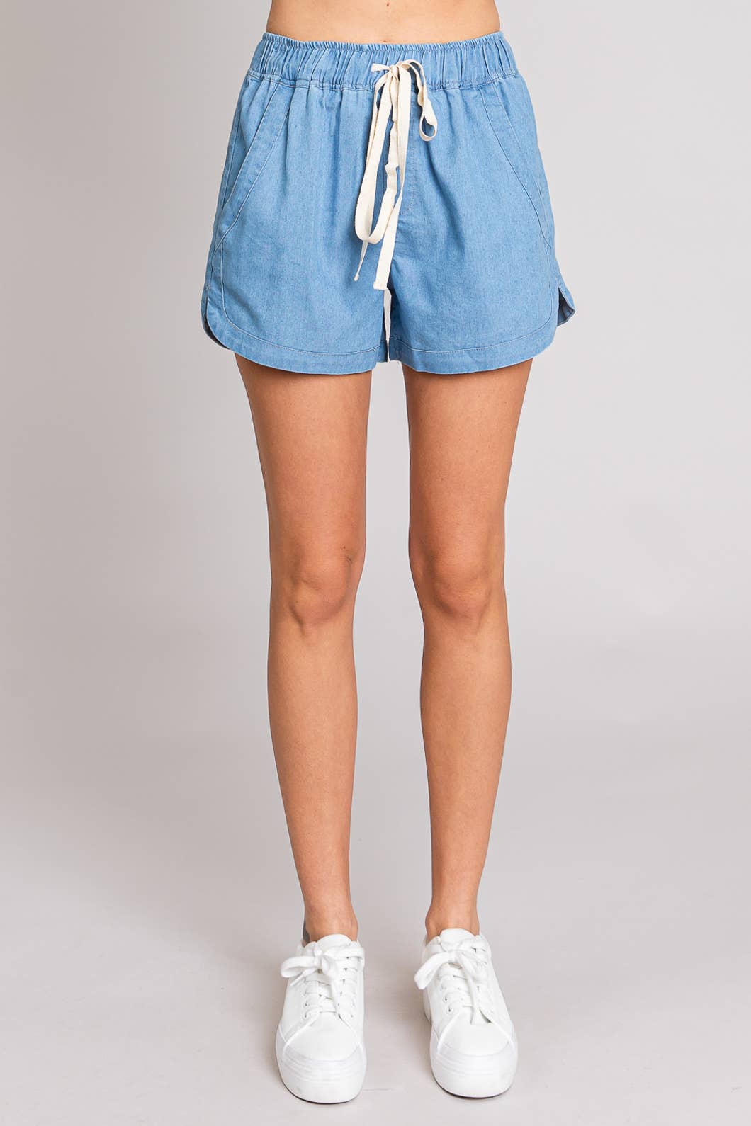 Women's Washed Denim Draw String Waist Shorts in Denim--Lemons and Limes Boutique