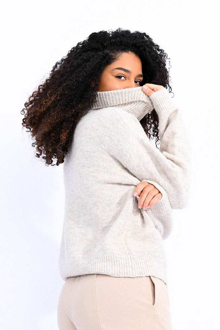 Young Ladies Knitted Sweater in Off White-Lemons and Limes Boutique