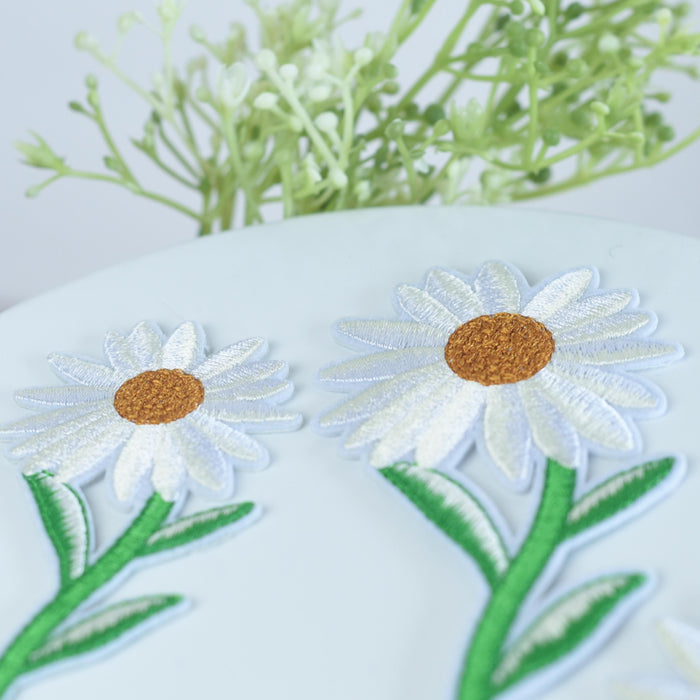 Daisy Iron On Patch Set of 2--Lemons and Limes Boutique