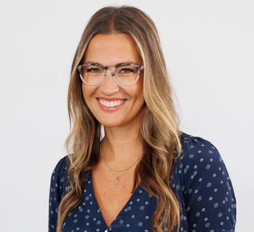 Rumor Blue Light Readers in Chai Tortoise/Frost by Peepers-Lemons and Limes Boutique