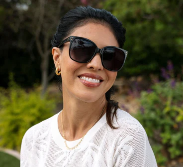 Poolside Sunglasses in Black by Peepers-Lemons and Limes Boutique