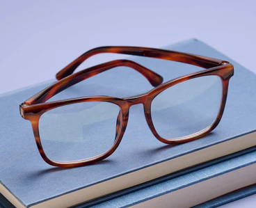 Bronco (Blue Light) Readers in Tortoise Horn by Peepers-Lemons and Limes Boutique