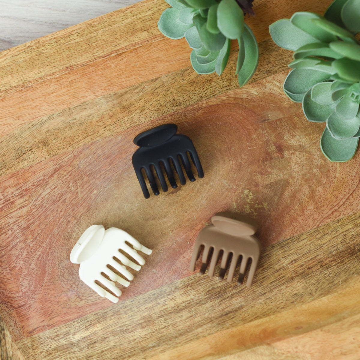 Neutral Medium Hair Clip-Taupe-Lemons and Limes Boutique