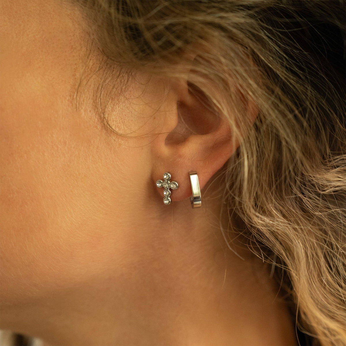 18K Gold PVD Stainless Steel Round Stone Cross Earrings-Lemons and Limes Boutique