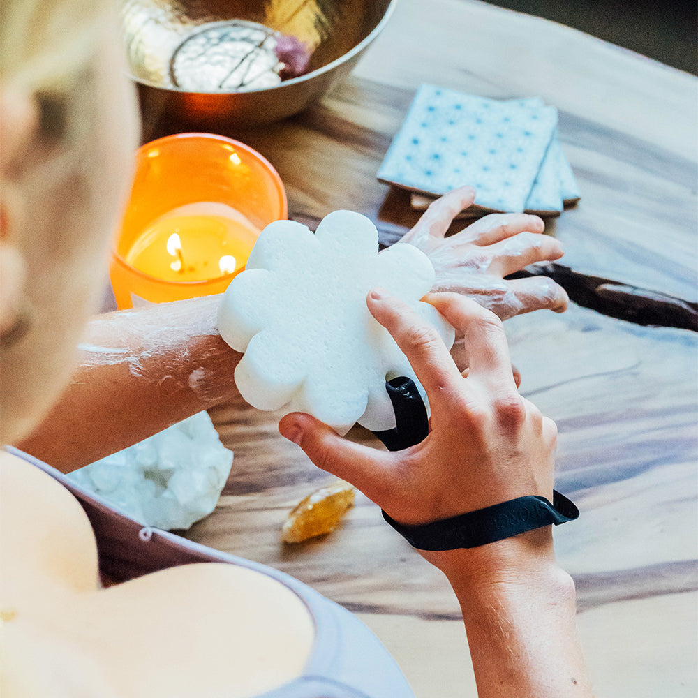 Coconut Verbena | Boxed Flower-Body Wash Infused Buffer-Lemons and Limes Boutique