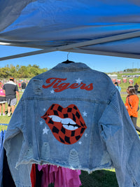 Tigers Orange and Black Checkered Lips