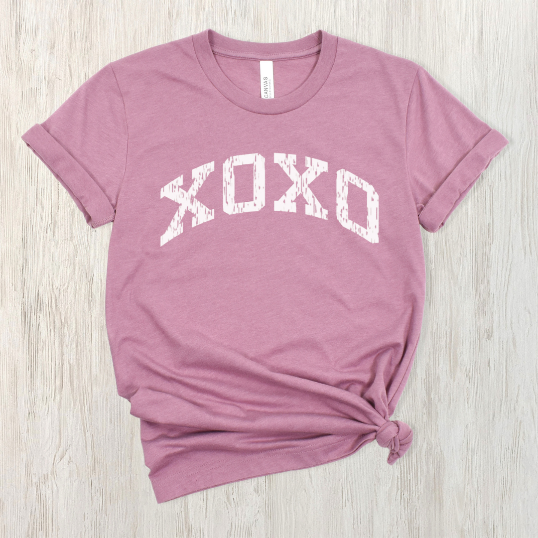 XOXO T-shirt on Heather Radiant Orchid-Lemons and Limes Boutique