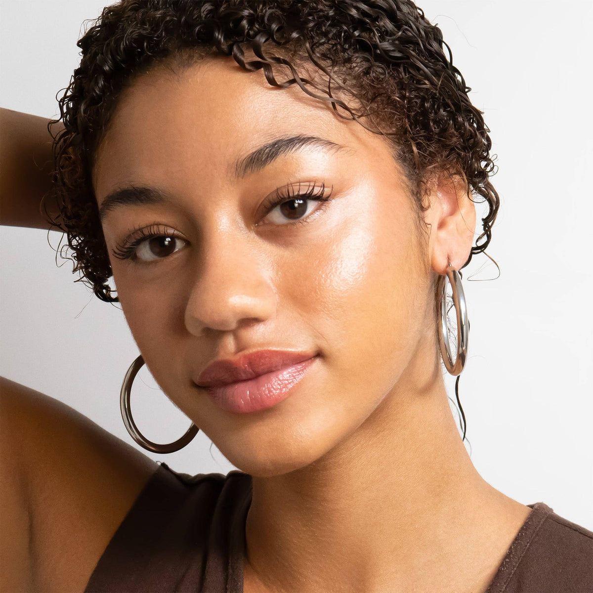 18K Gold PVD Stainless Steel Chunky Hoop Earring: Gold / 25mm