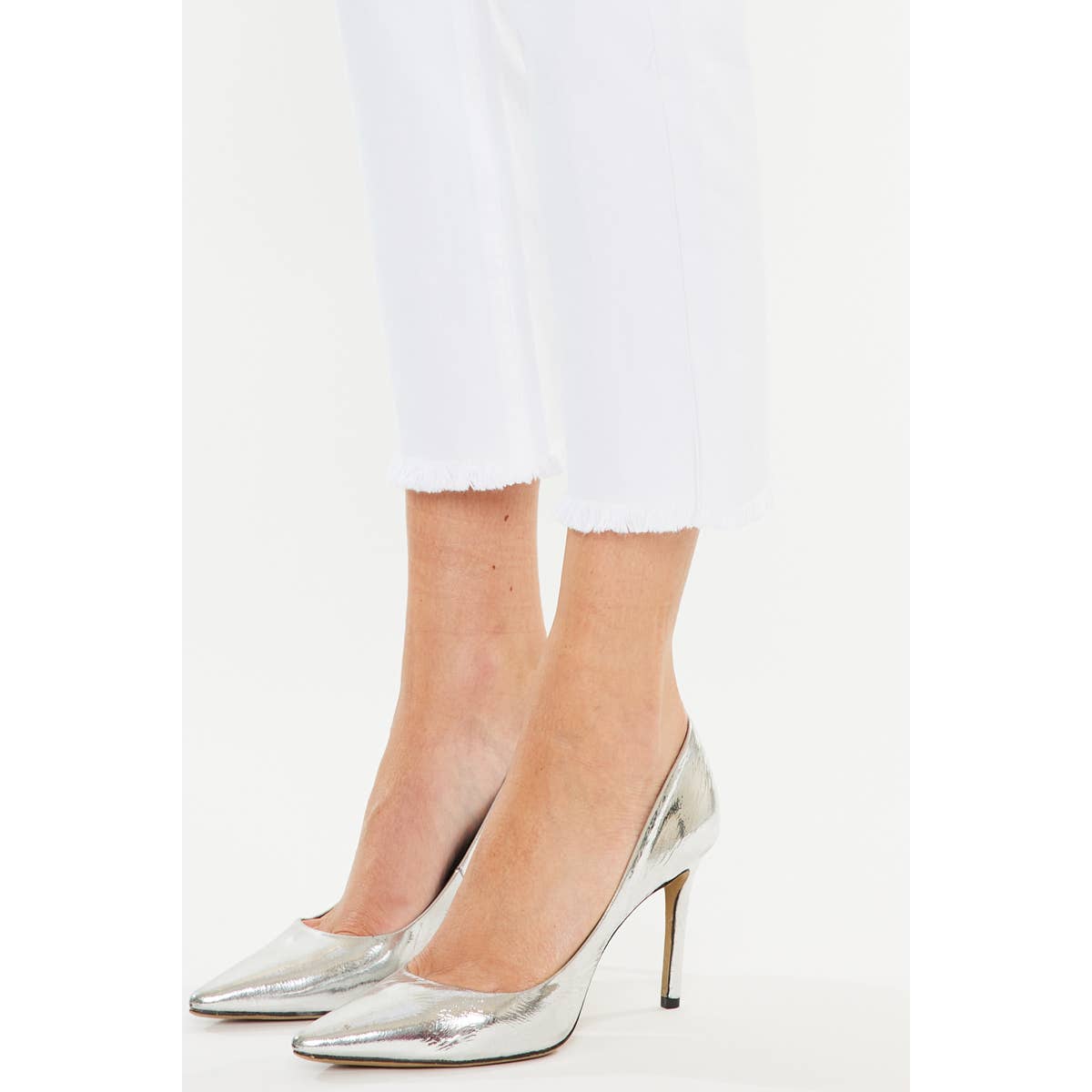 Zahara High Rise Cropped Straight Leg Jeans in White by Kan Can USA-Lemons and Limes Boutique