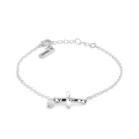 Dainty Cross Bracelet in Silver-Lemons and Limes Boutique
