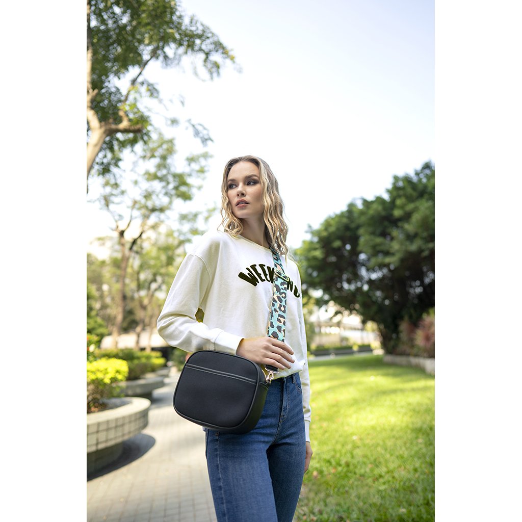 Vox Camera Bag in Black-Crossbody-Lemons and Limes Boutique