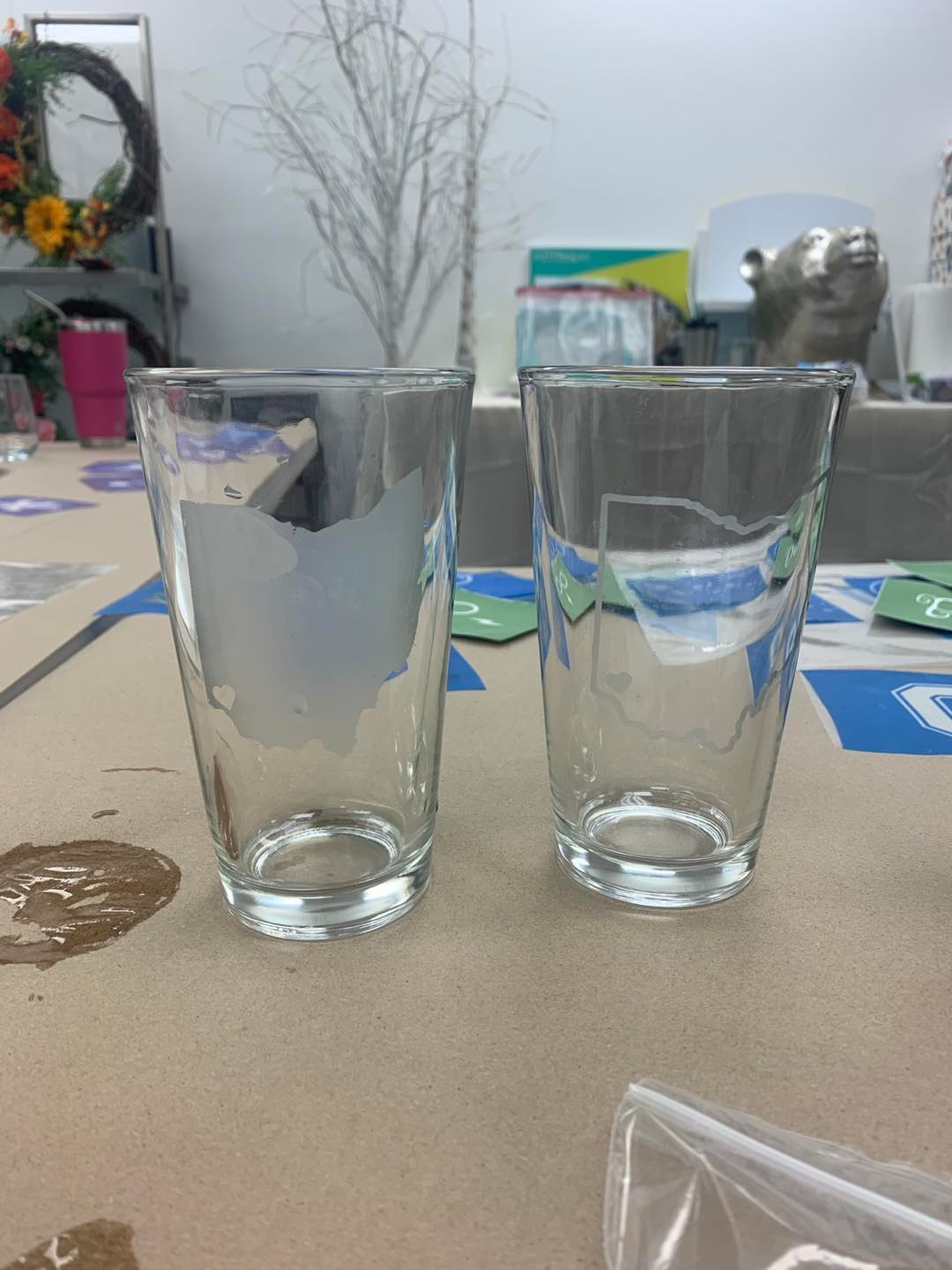 Local Cincinnati Etched Glass Workshop with Creative At Home Art November 30th, 6-8pm at Deerfield--Lemons and Limes Boutique
