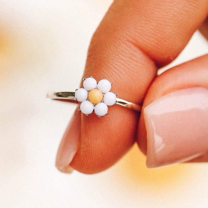 Pura Vida Gemstone Daisy Ring-Lemons and Limes Boutique