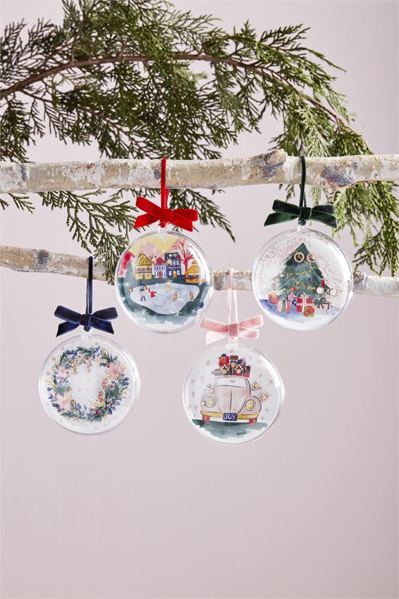 Wreath Holiday Earring Ornament-Jewelry-Lemons and Limes Boutique